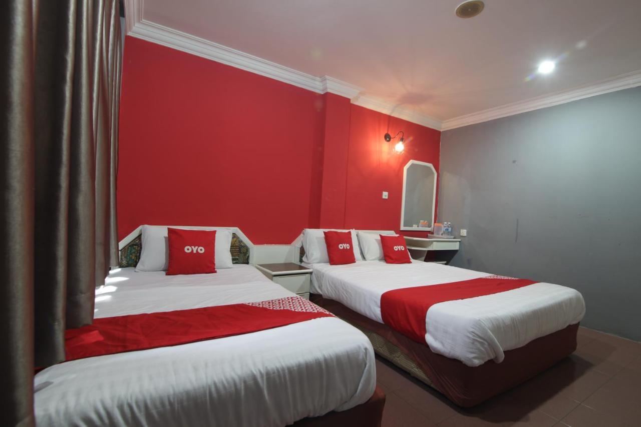 G City Hotel Телук-Інтан Екстер'єр фото